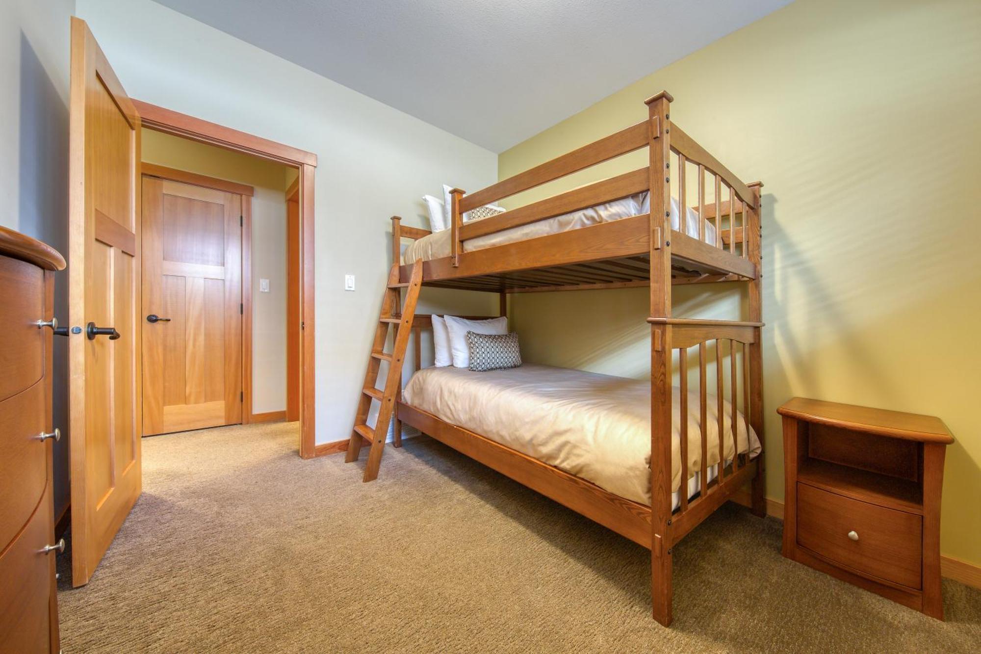 The Residences At Fairmont Ridge Fairmont Hot Springs Esterno foto